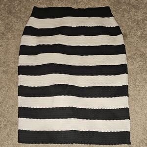 Express Monochrome Striped Pencil Skirt